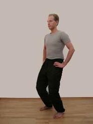 ejercicio para sostener una piedra para aumentar el poder